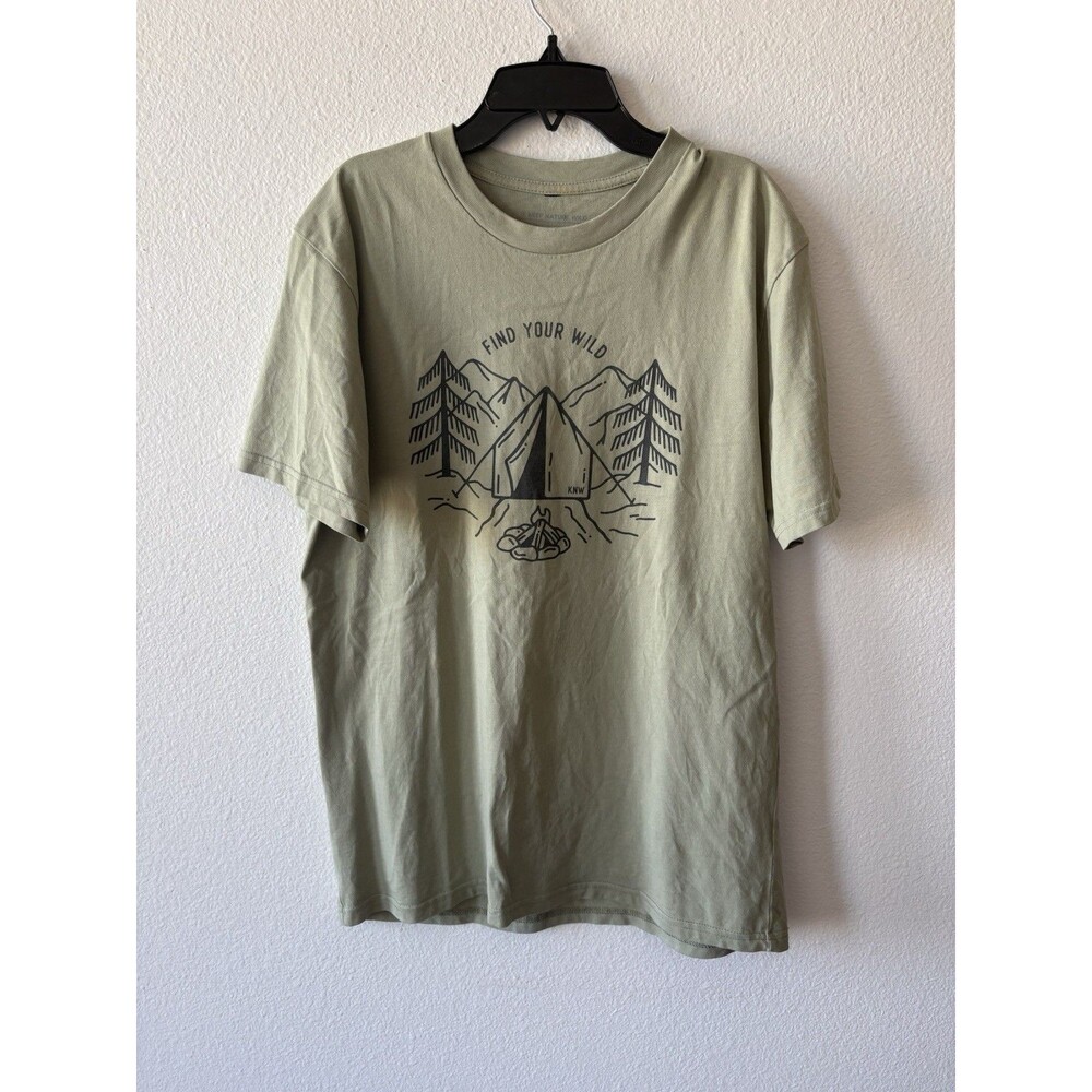 Keep Nature Wild Green Campfire Graphic T Shirts Unisex Size Medium